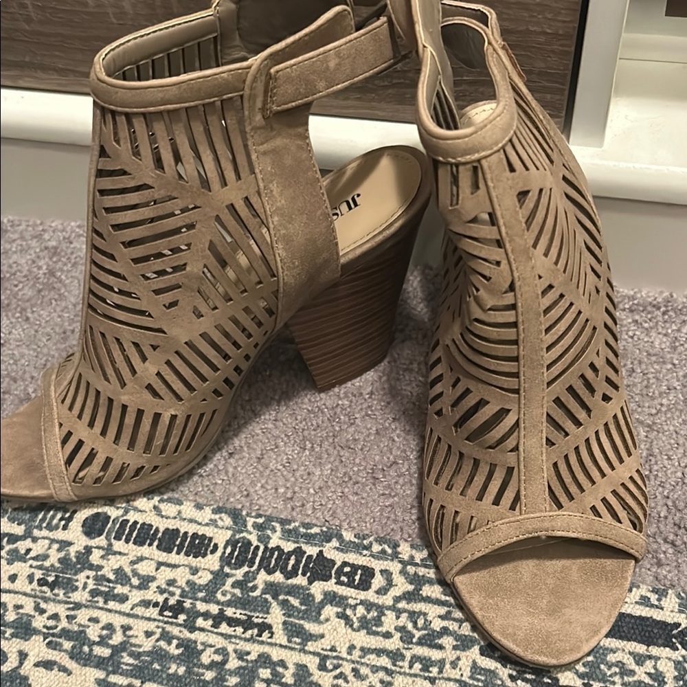 JustFab Cream and Tan Ankle Boots with Chic Design